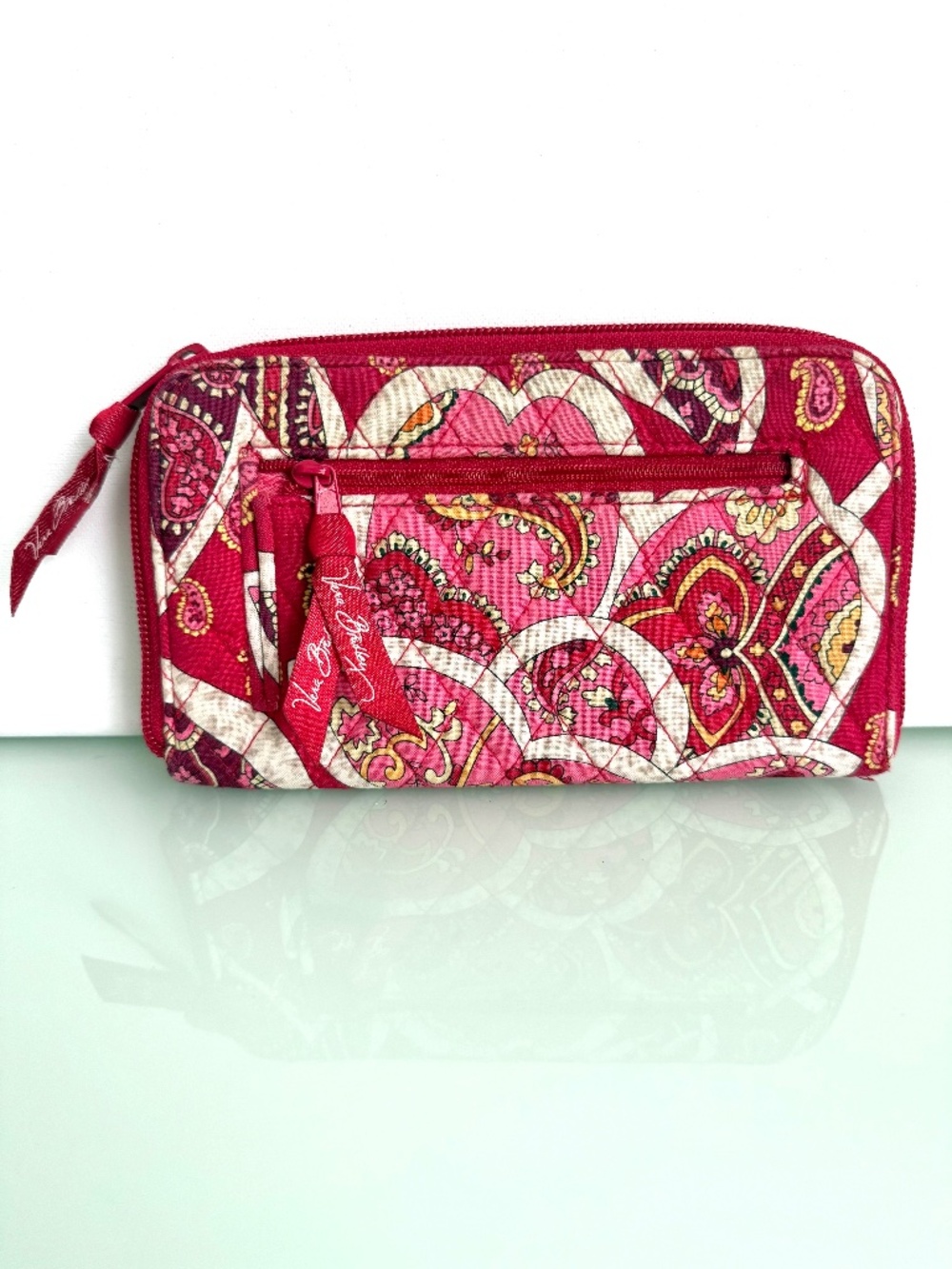 Vera Bradley Rosy Posies Zip Around Wallet Retired Floral Quilted